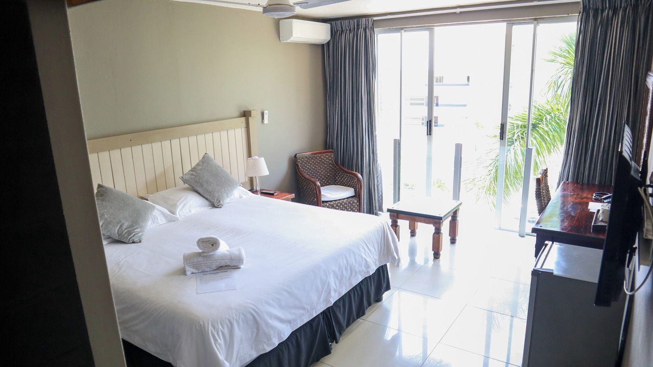 Photo of Bedroom in Margate Beach