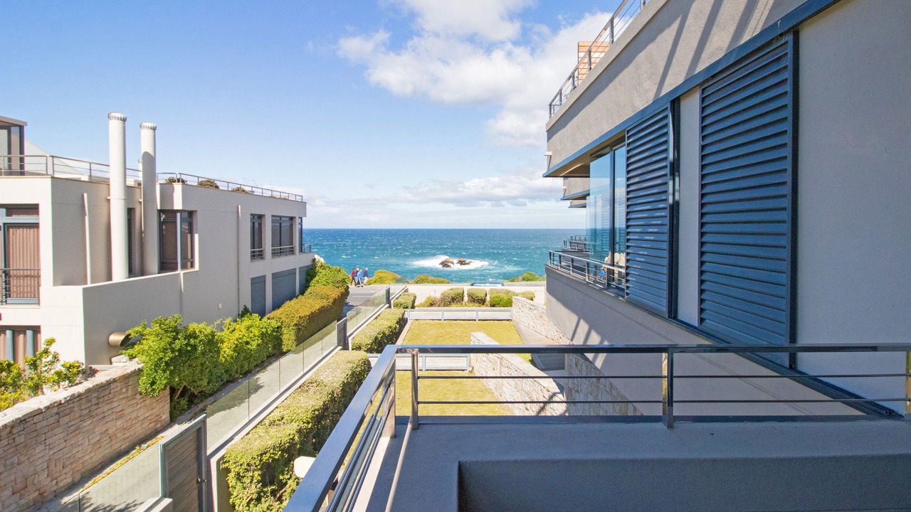 Photo of Patio Balcony in Hermanus City-Centre