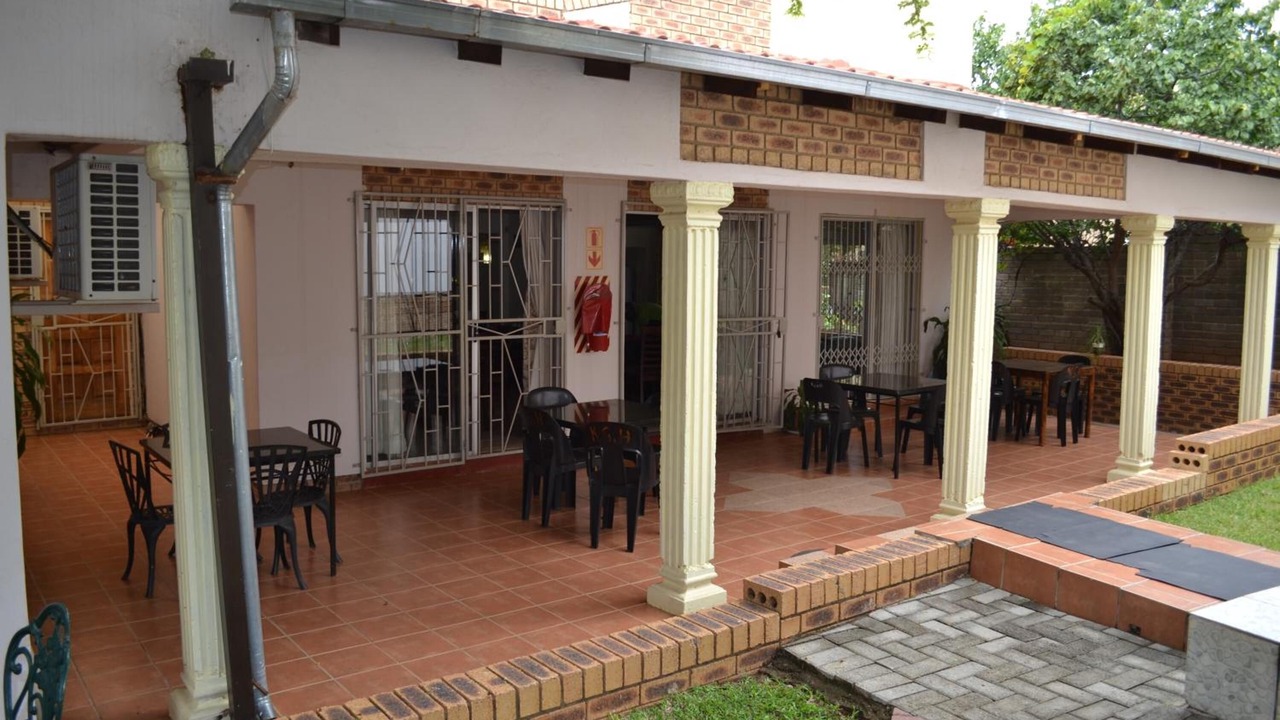 Photo of Patio Balcony in Moses Kotane