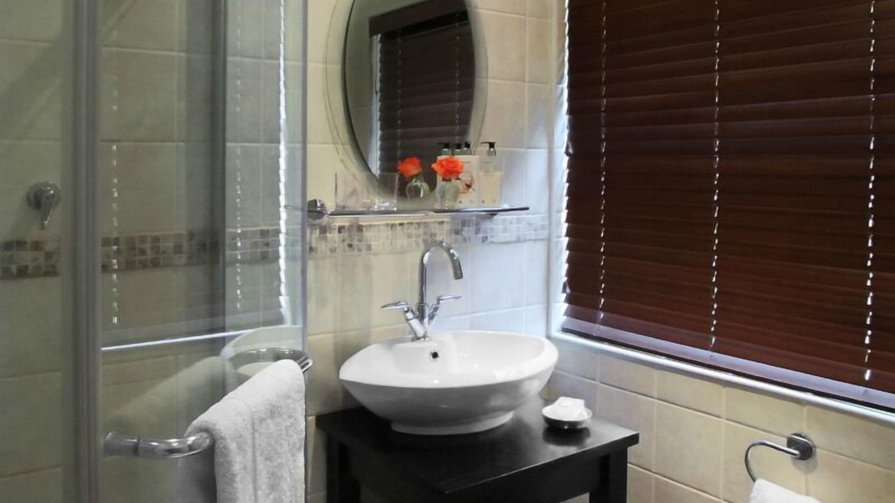 Photo of Bathroom in Greater Johannesburg Metropolitan Area