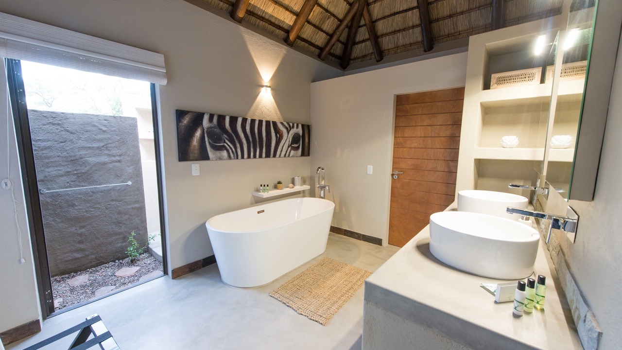 Photo of Bathroom in Hoedspruit