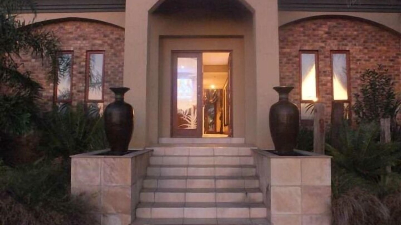 Photo of Buildings in Kempton Park AH