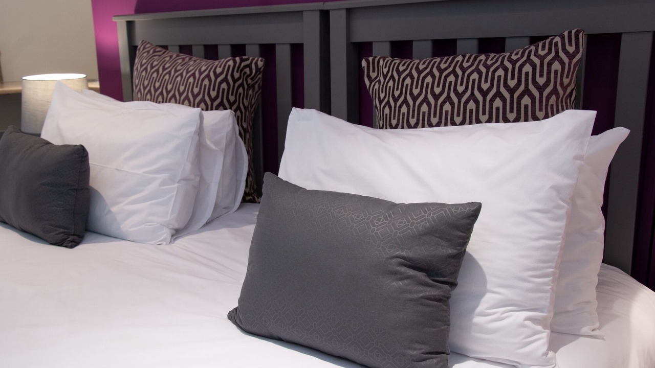 Photo of Bedroom in Lakeside