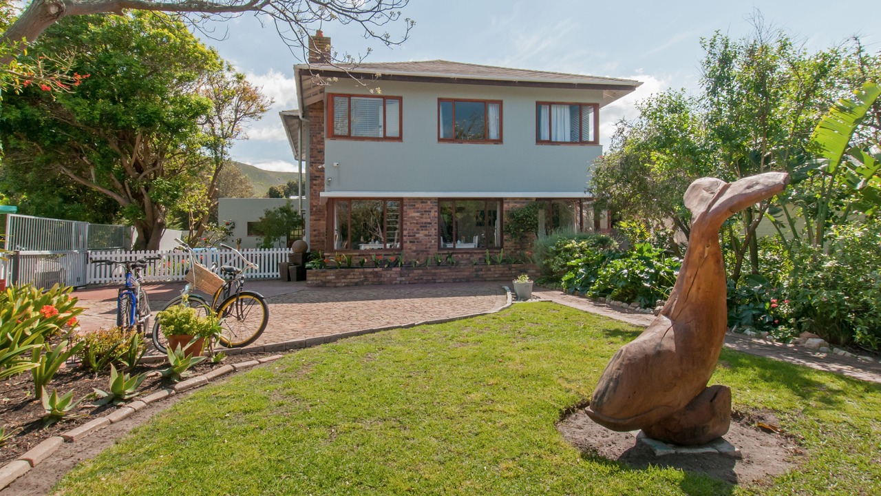 Photo of Outdoor in Eastcliff