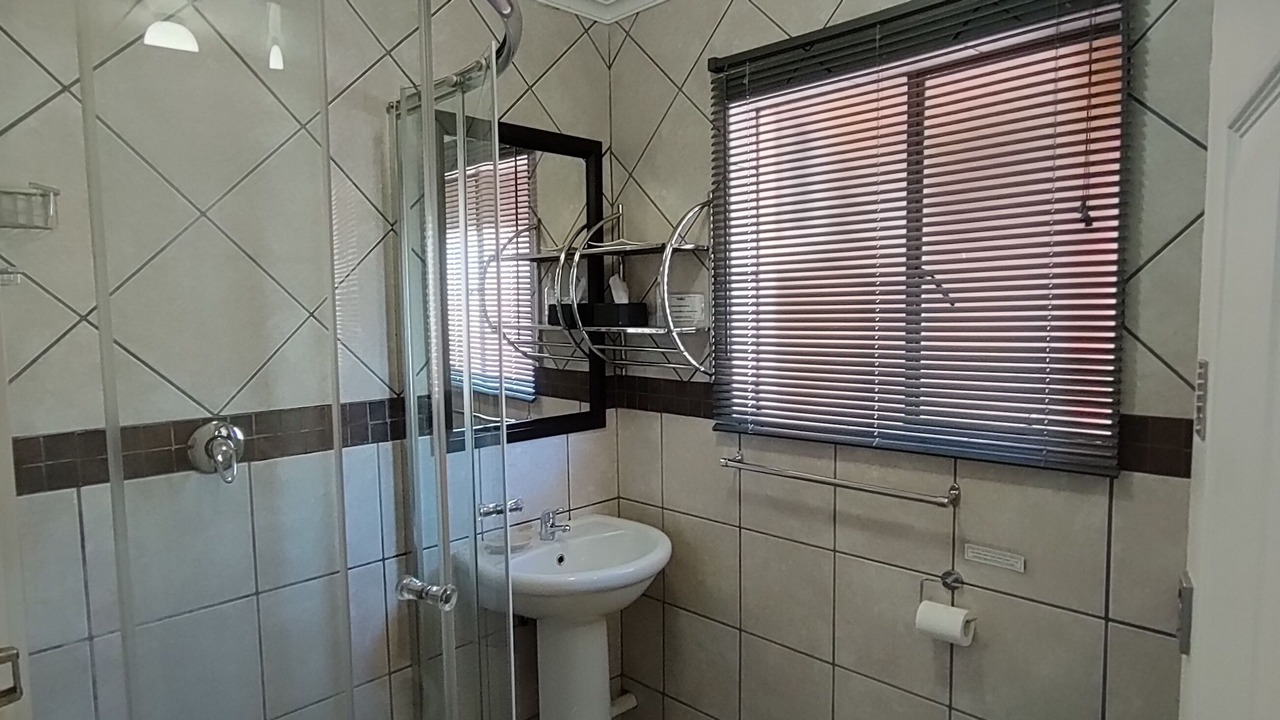 Photo of Bathroom in Brandwag