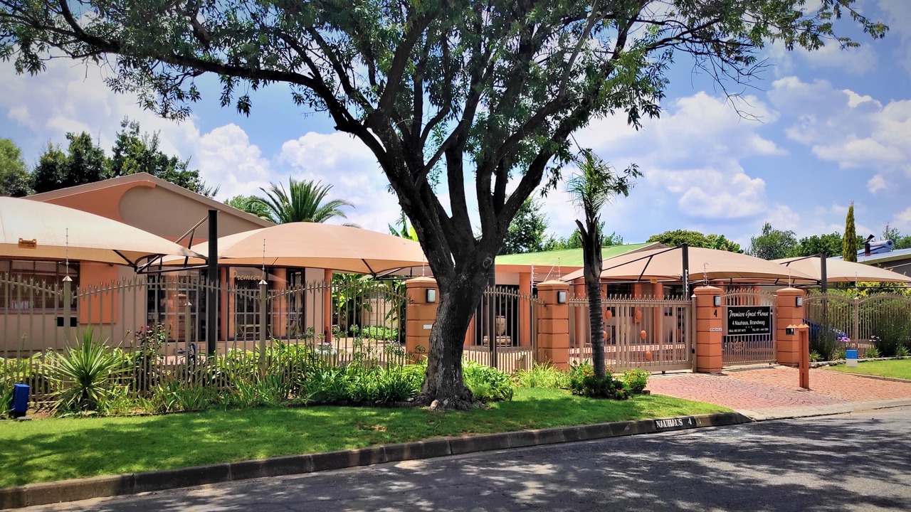 Photo of Buildings in Brandwag