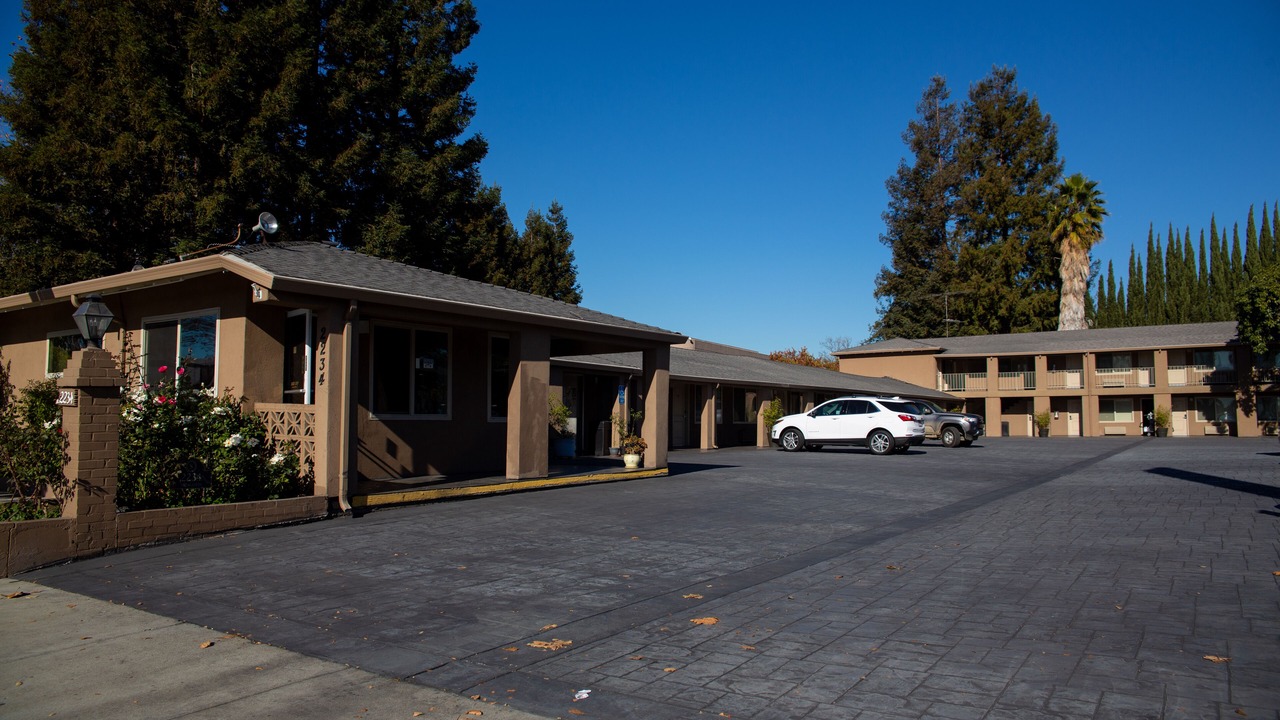 Photo of Outdoor in Newhall