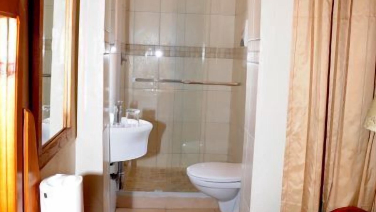 Photo of Bathroom in Secunda