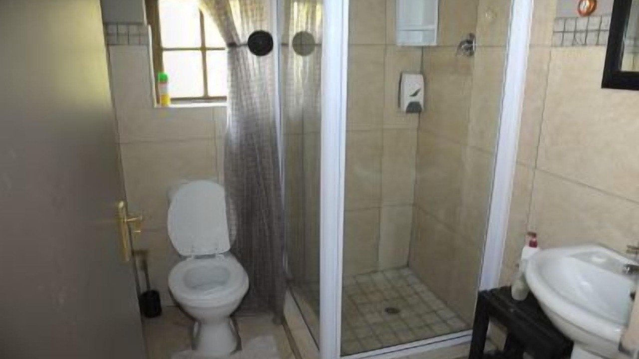 Photo of Bathroom in Secunda
