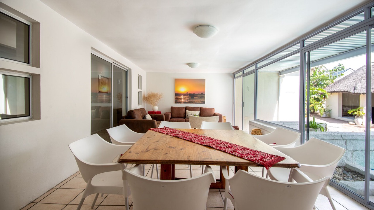 Photo of Livingroom in Sunset Beach
