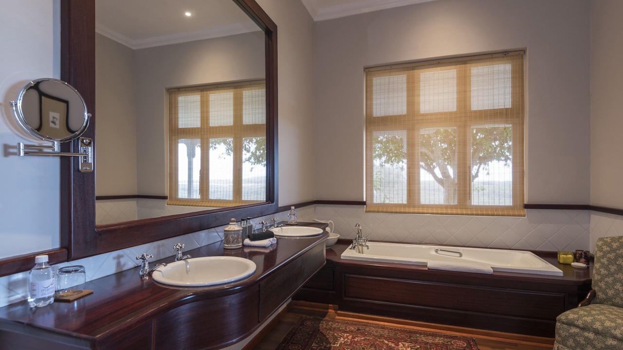 Photo of Bathroom in Paterson