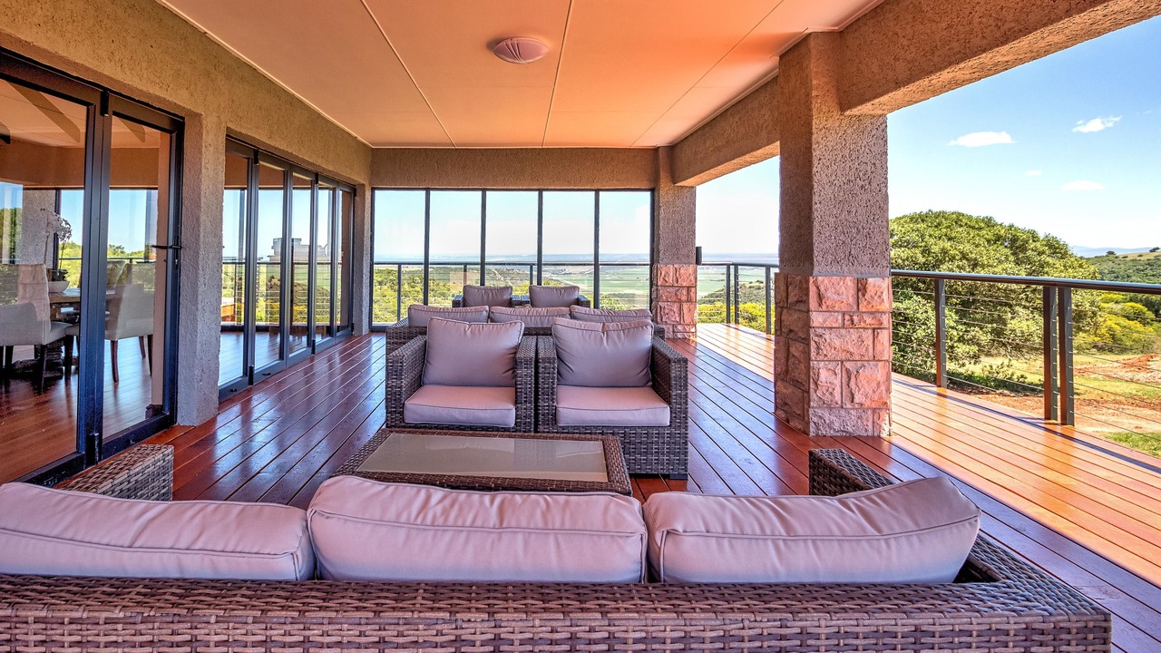 Photo of Patio Balcony in Loerieheuwel