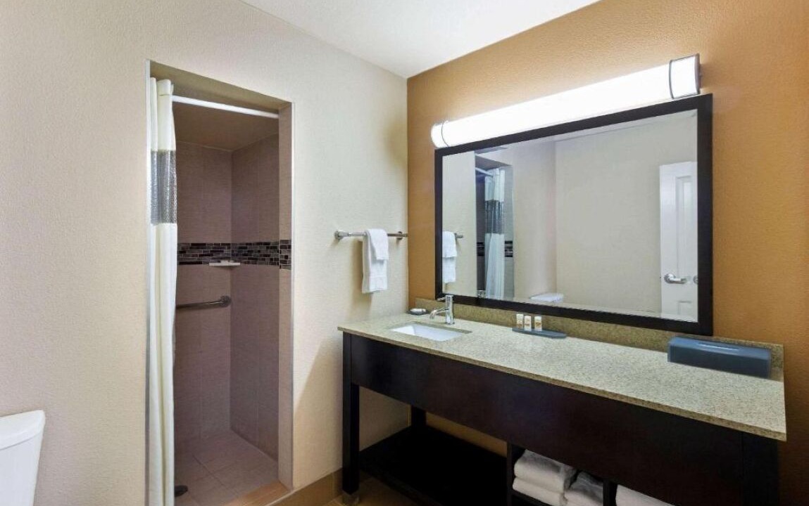 Photo of Bathroom in Southwest Berkeley