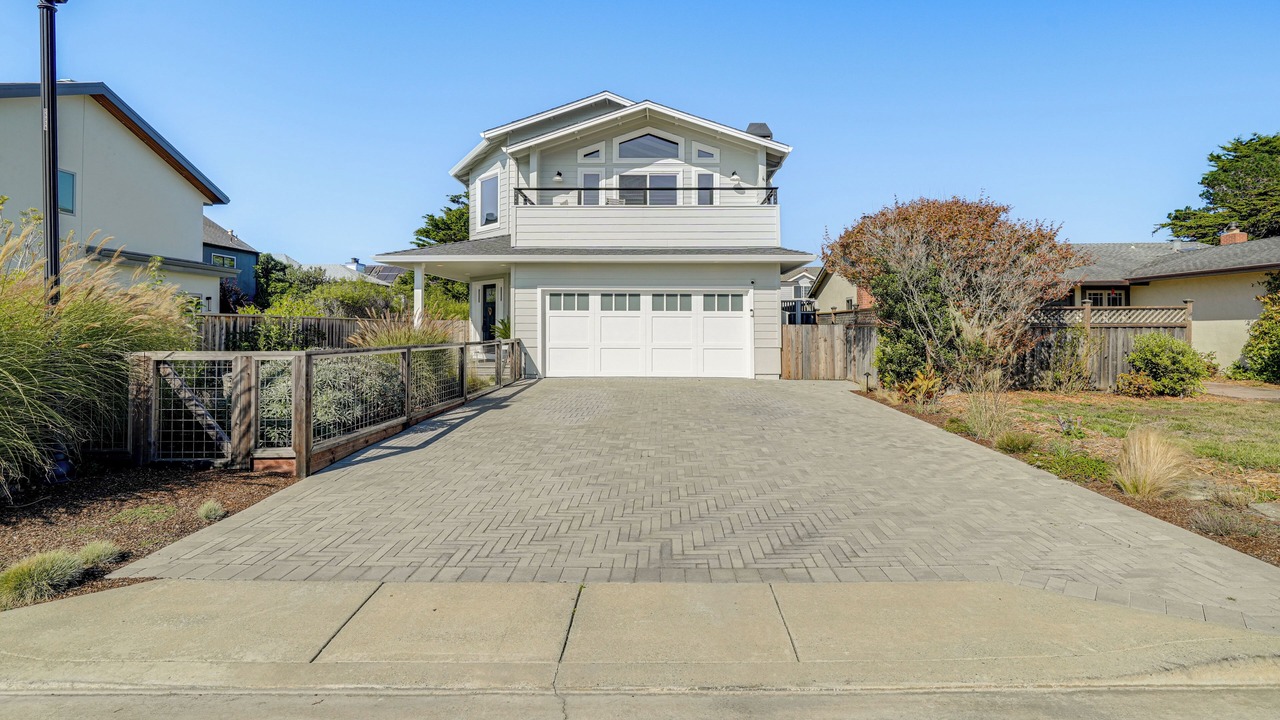 Photo of Others in Half Moon Bay
