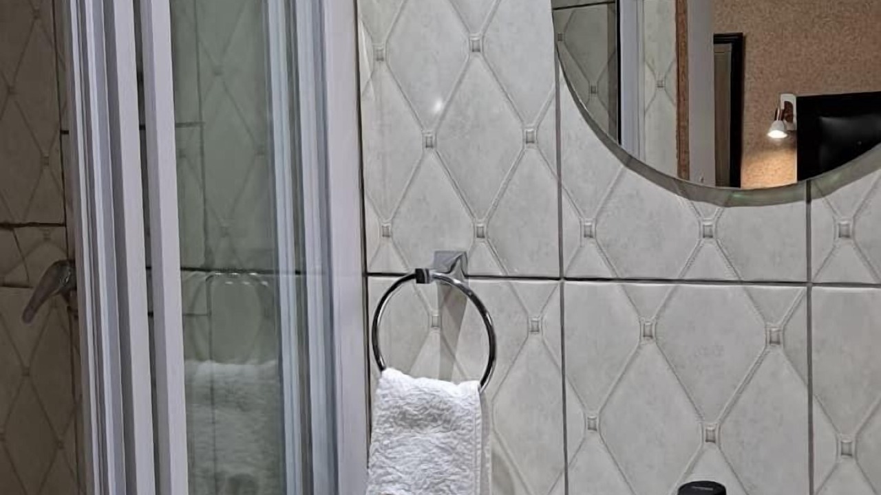 Photo of Bathroom in Greater Johannesburg Metropolitan Area
