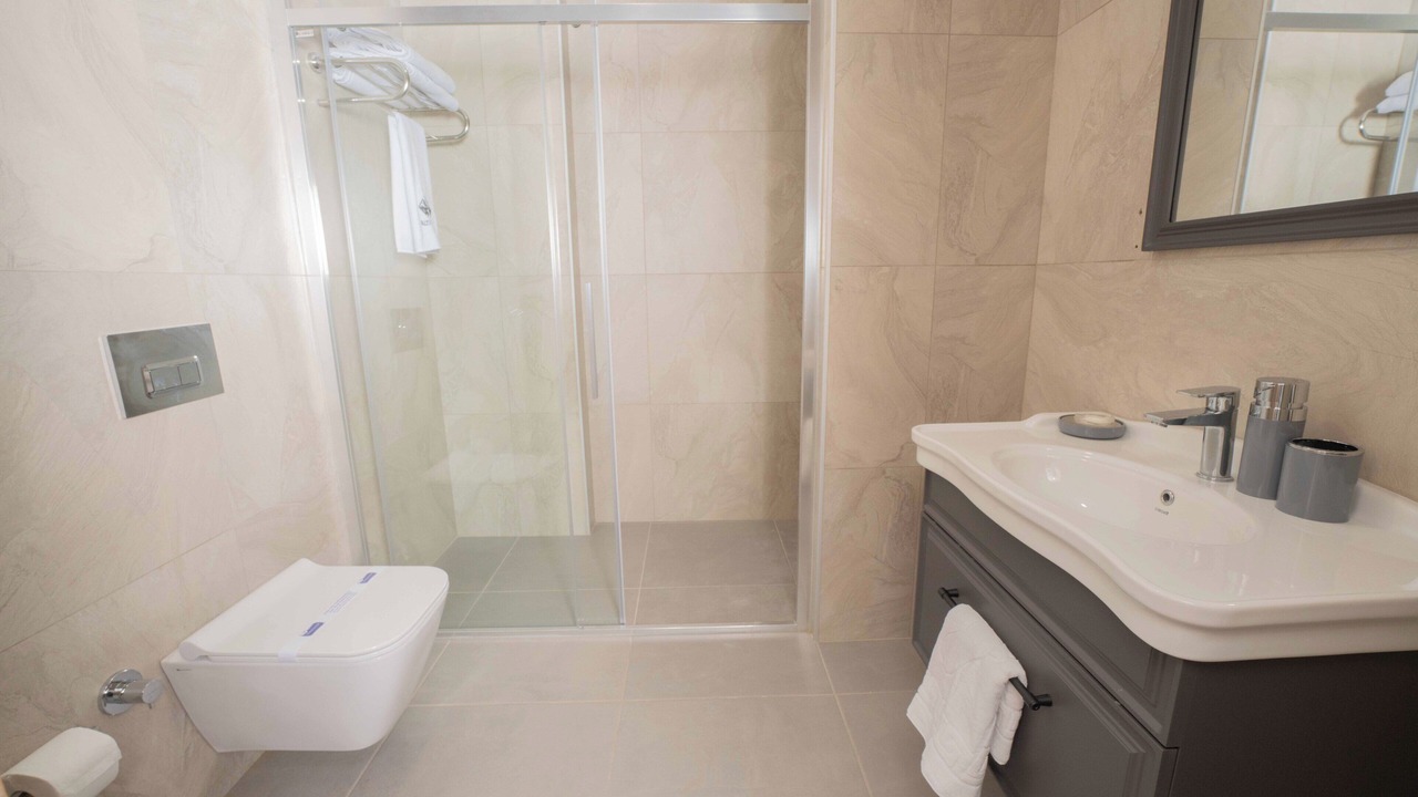 Photo of Bathroom in Altndere