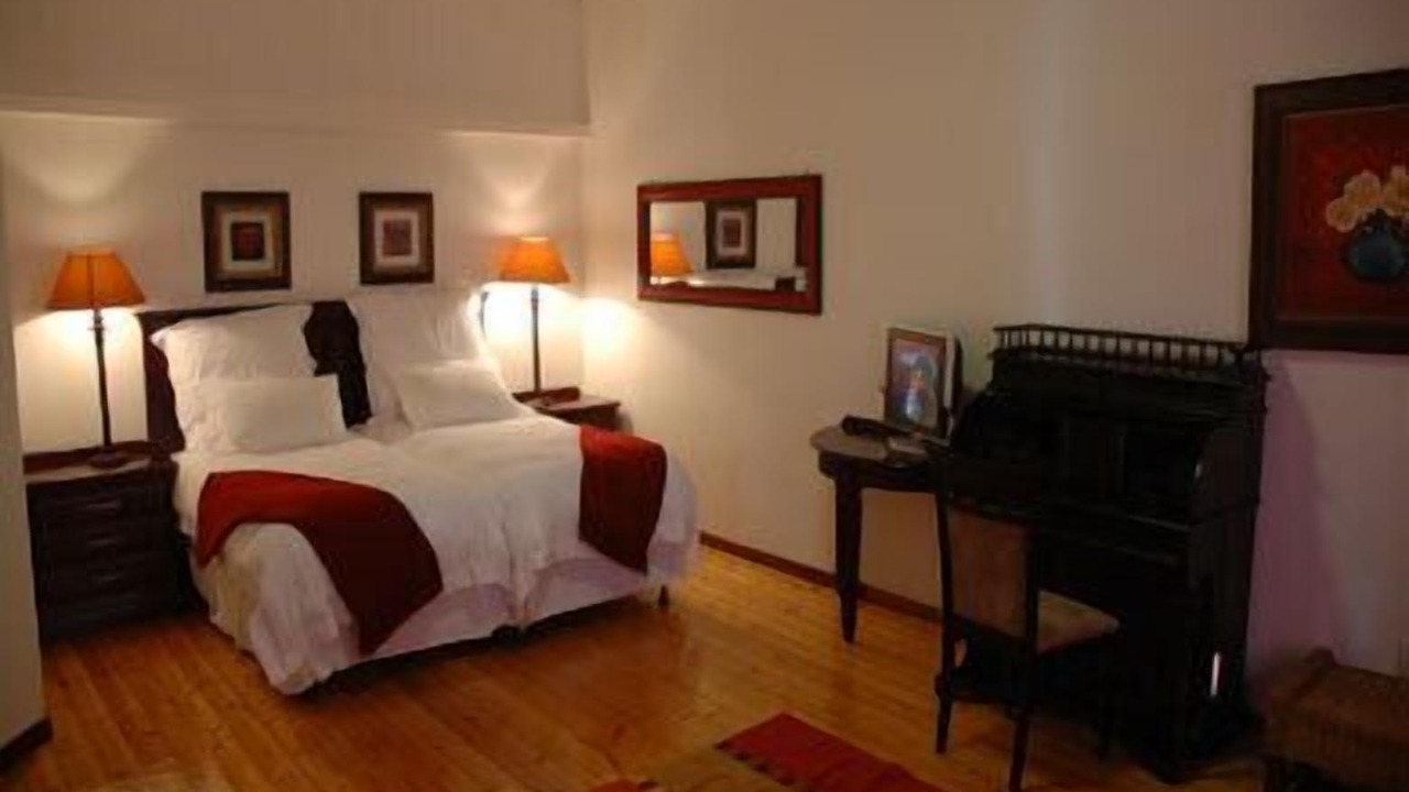 Photo of Bedroom in Kirkwood