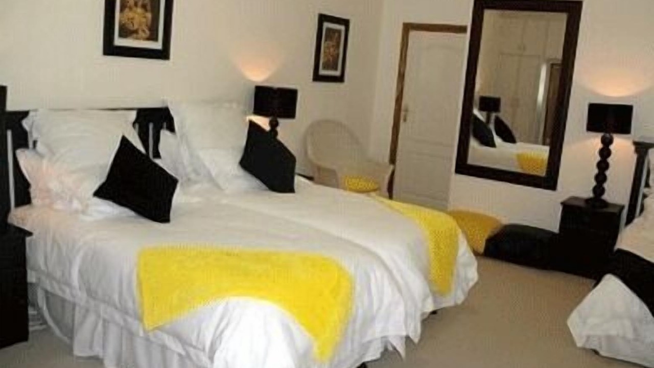 Photo of Bedroom in Kirkwood