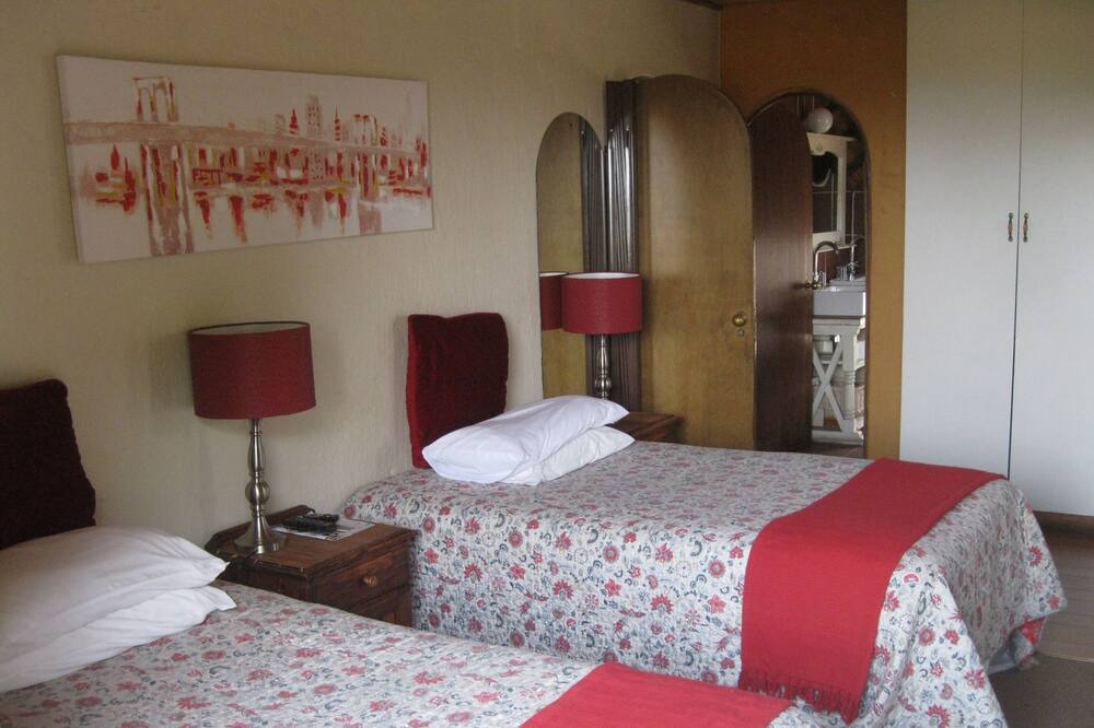 Photo of Bedroom in Muckleneuk