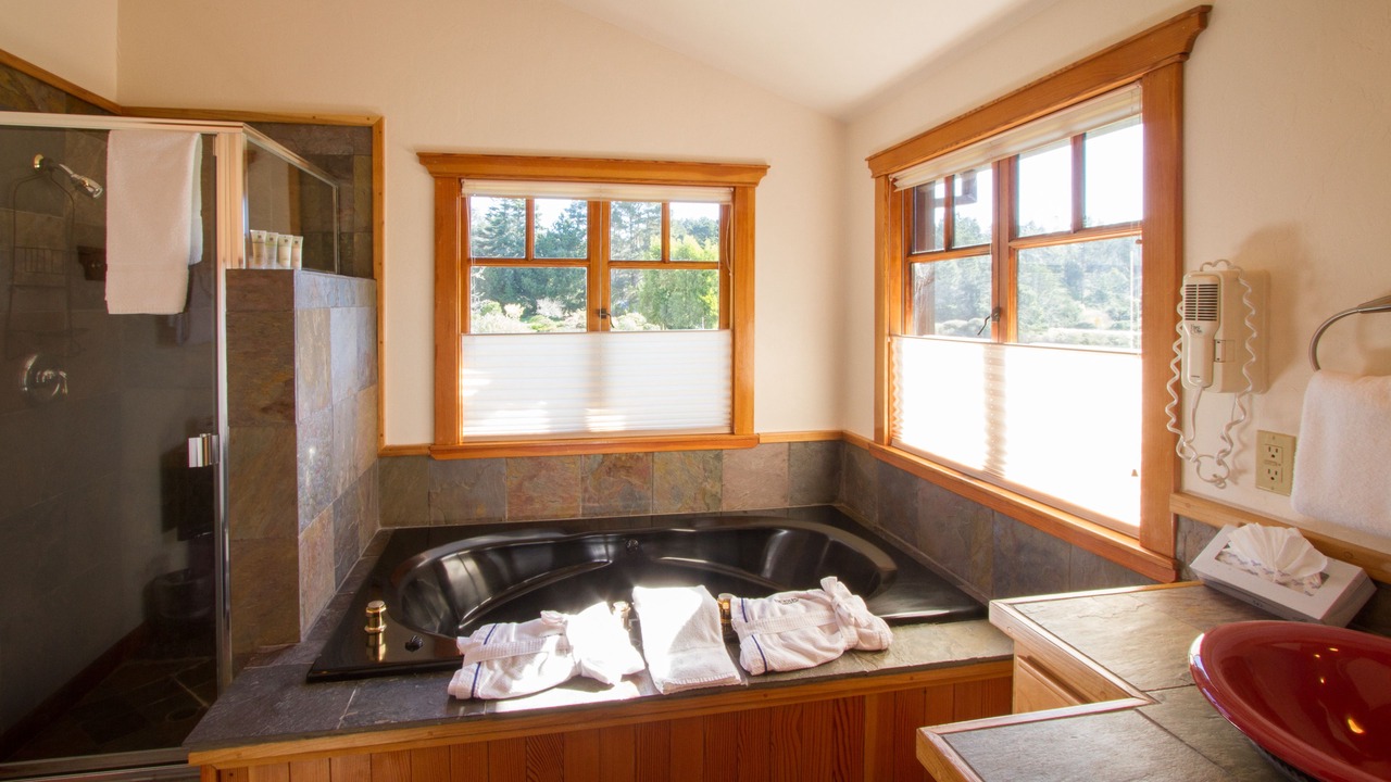Photo of Others in Mendocino
