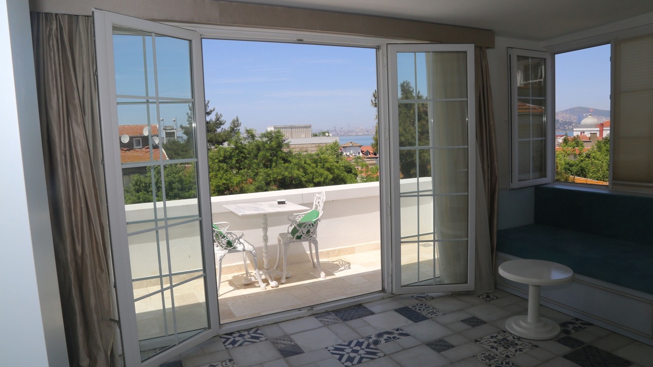 Photo of Bedroom in Adalar
