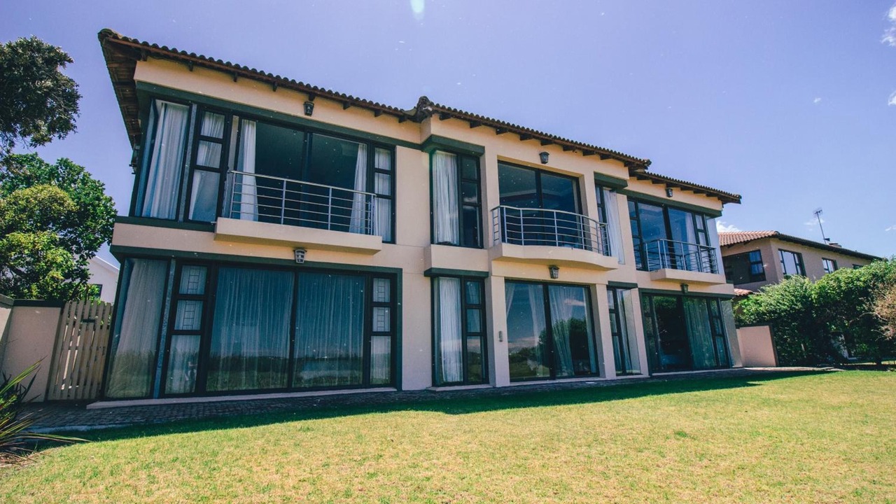 Photo of Outdoor in Flamingo Vlei