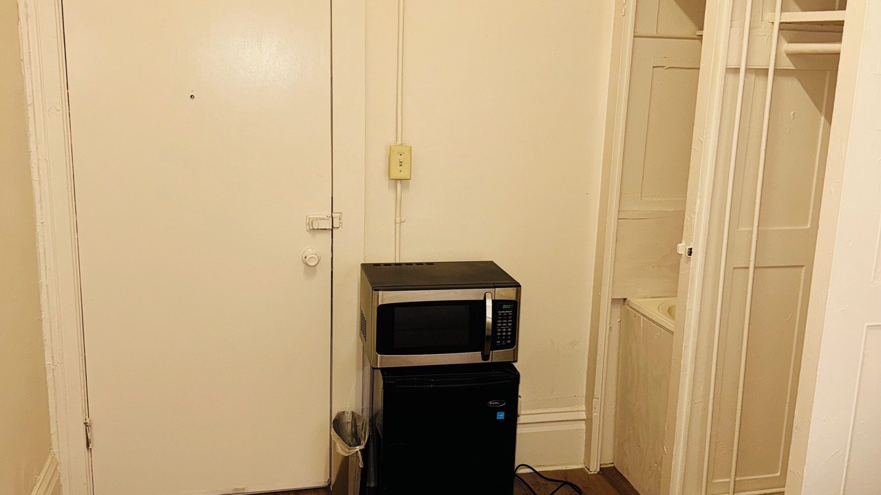 Photo of Bedroom in Tenderloin