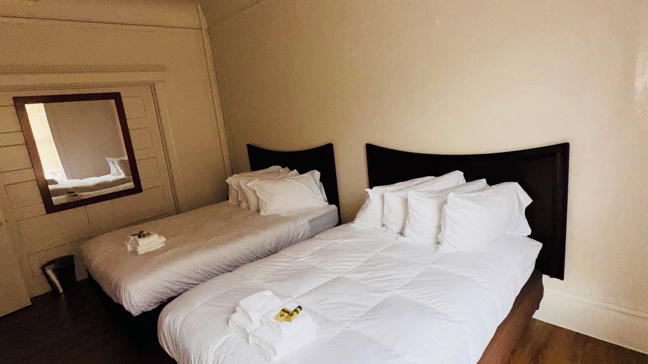 Photo of Bedroom in Tenderloin