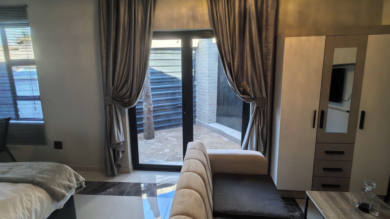 Photo of Bedroom in Greater Johannesburg Metropolitan Area