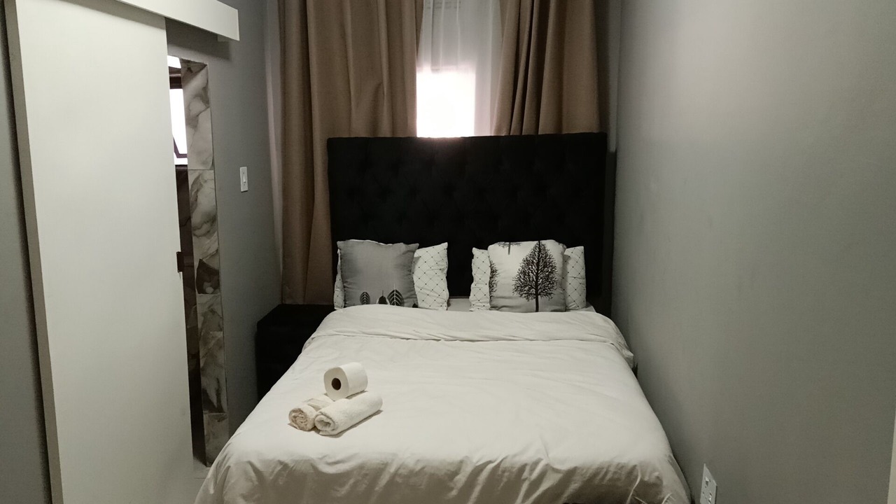 Photo of Bedroom in Goodwood