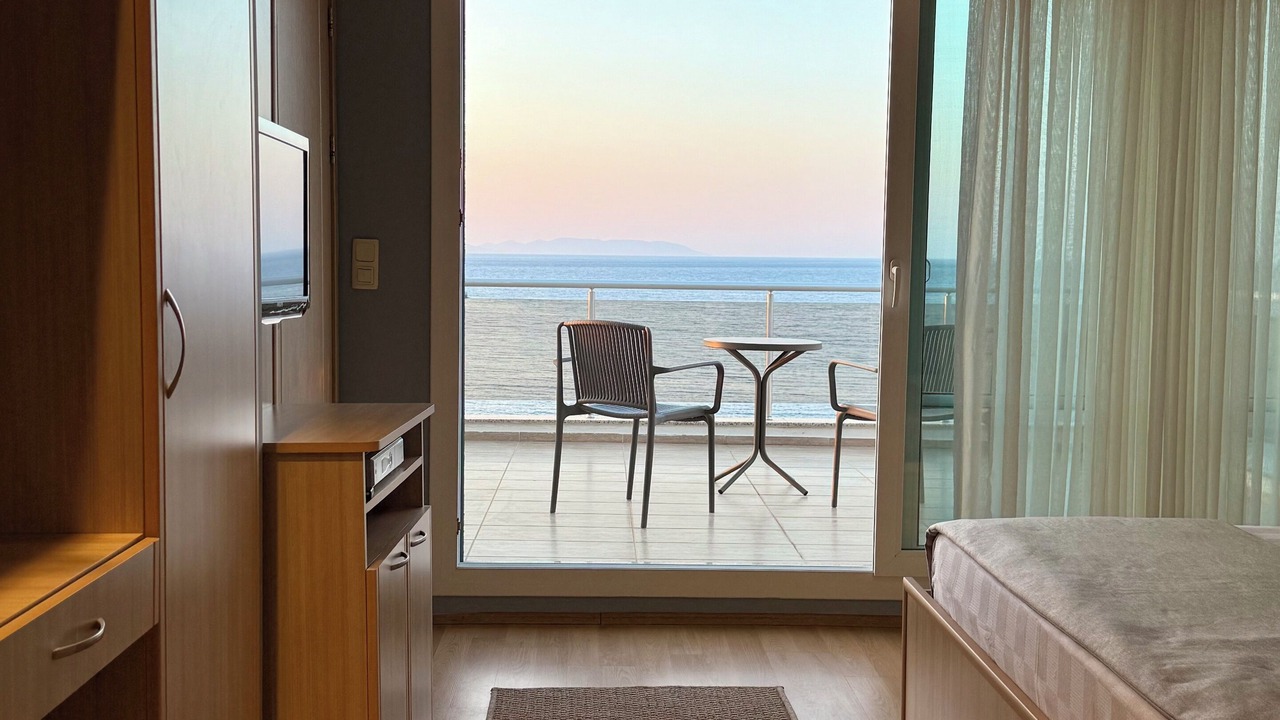 Photo of Bedroom in Karaburun