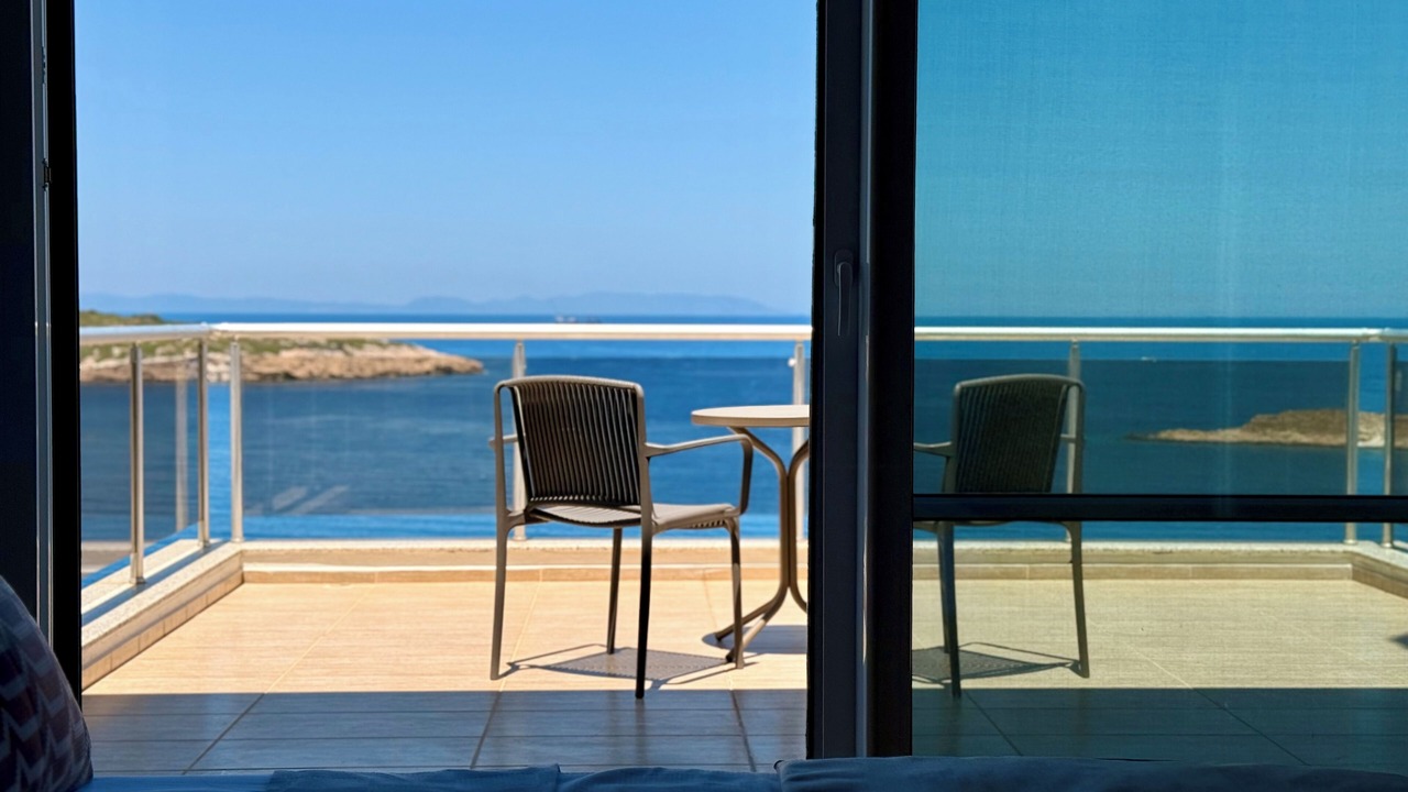 Photo of Bedroom in Karaburun