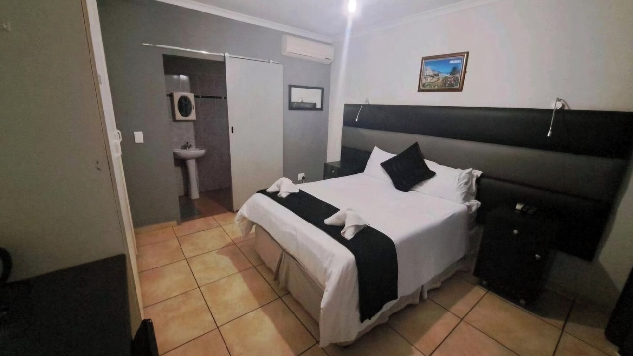 Photo of Bedroom in Broederstroom