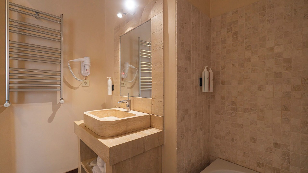 Photo of Bathroom in Adalar