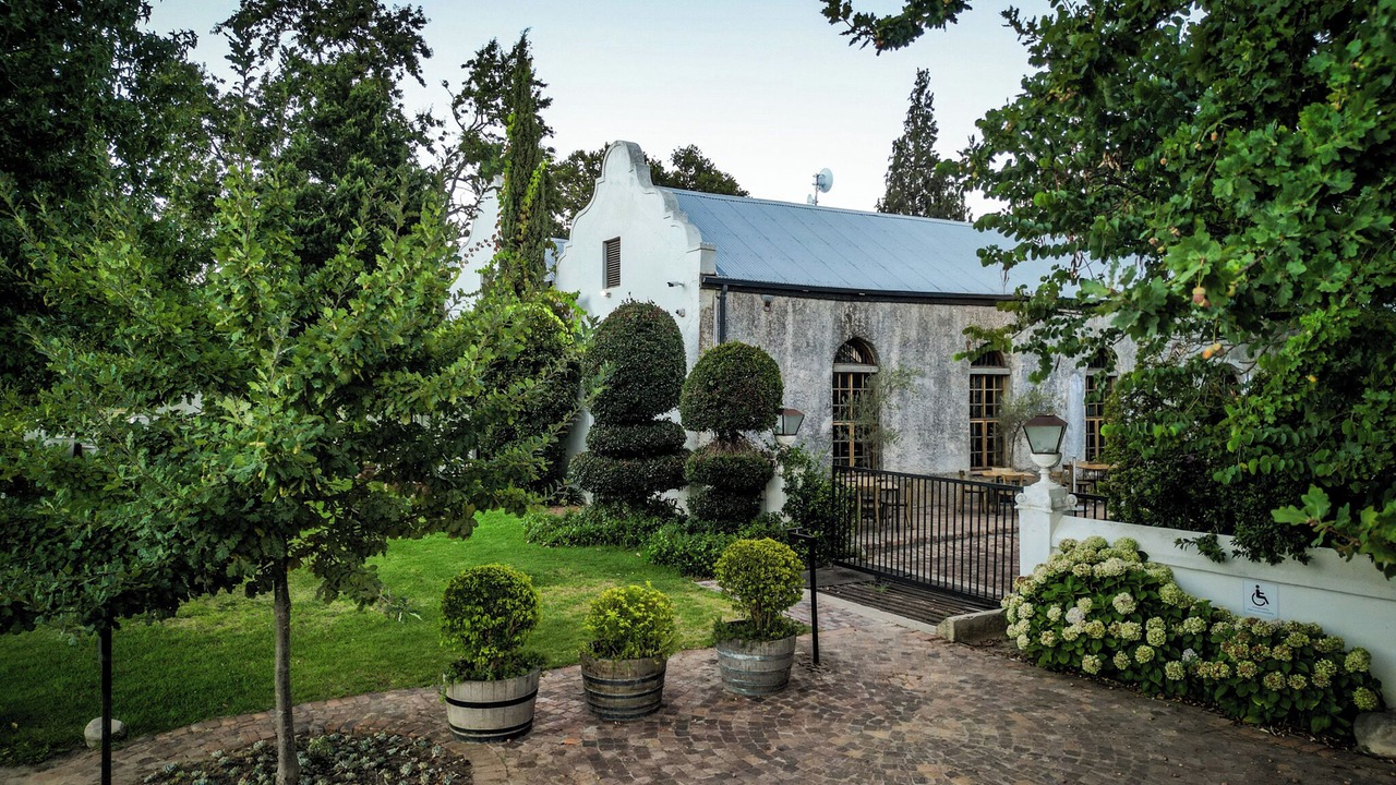 Photo of Others in Paarl
