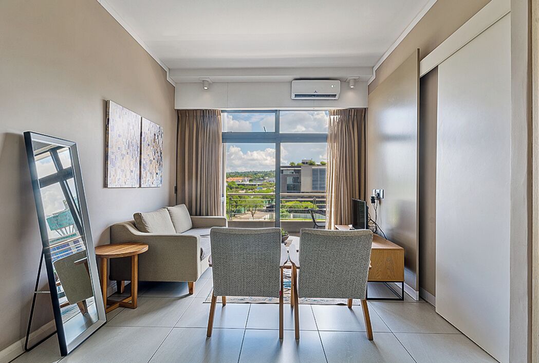 Photo of Livingroom in Garsfontein