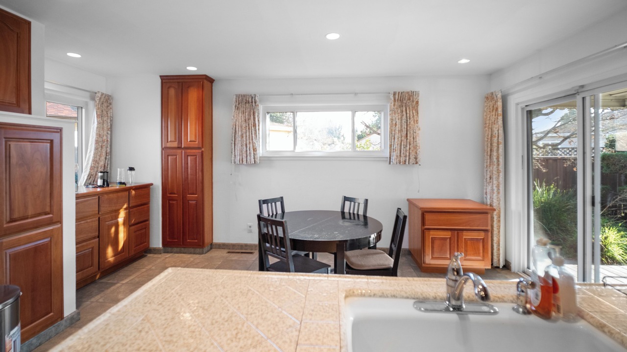 Photo of Kitchen in Lower Bal