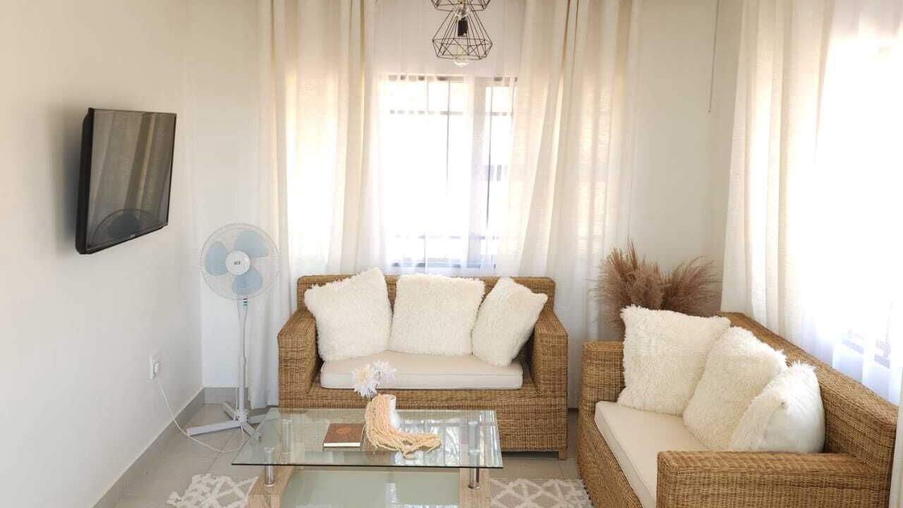 Photo of Livingroom in Greater Johannesburg Metropolitan Area