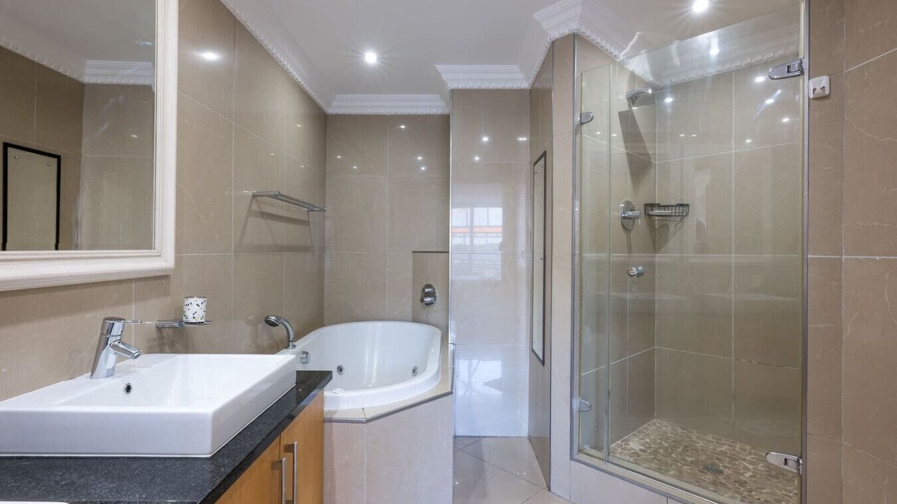 Photo of Bathroom in Durban Point