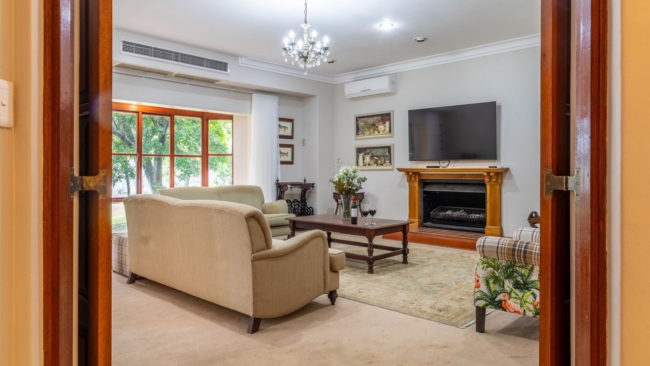 Photo of Livingroom in Pennington