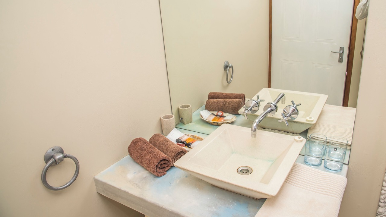 Photo of Bathroom in Leipoldtville