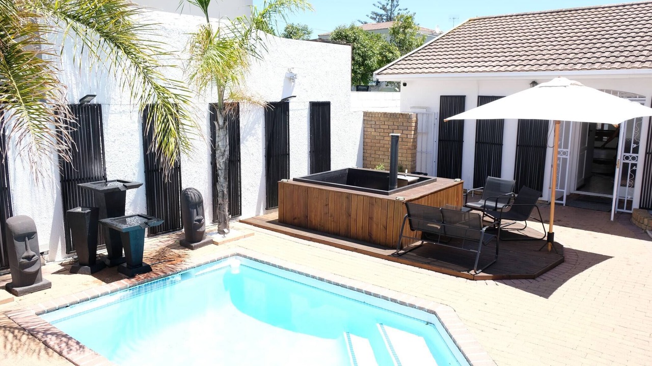 Photo of Outdoor in Bloubergstrand