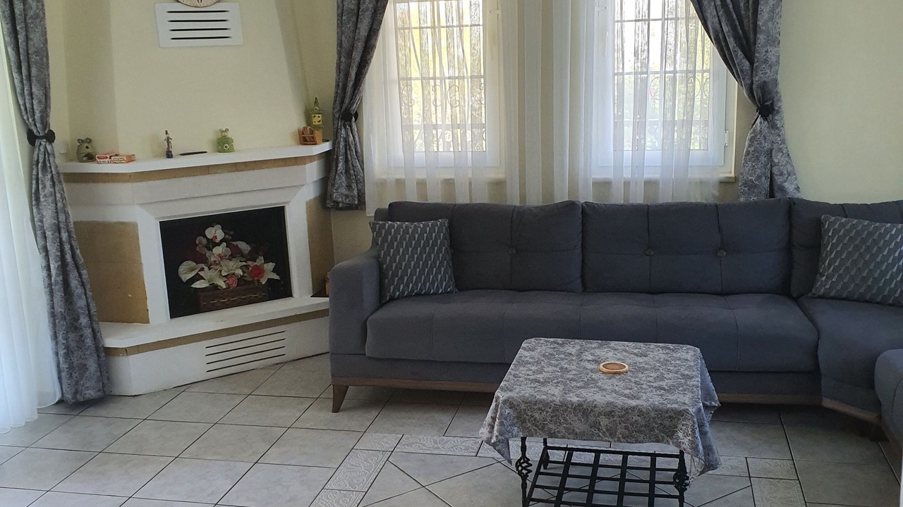 Photo of Livingroom in Mentese