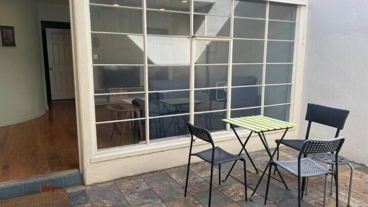 Photo of Outdoor in University South
