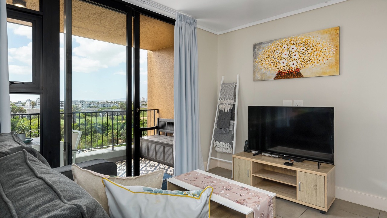 Photo of Livingroom in Flora Park