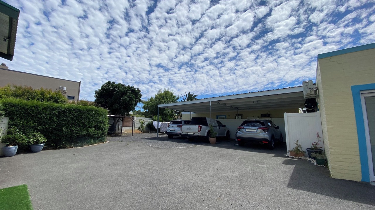 Photo of Outdoor in Kenridge