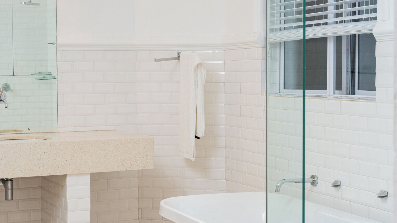 Photo of Bathroom in Windermere