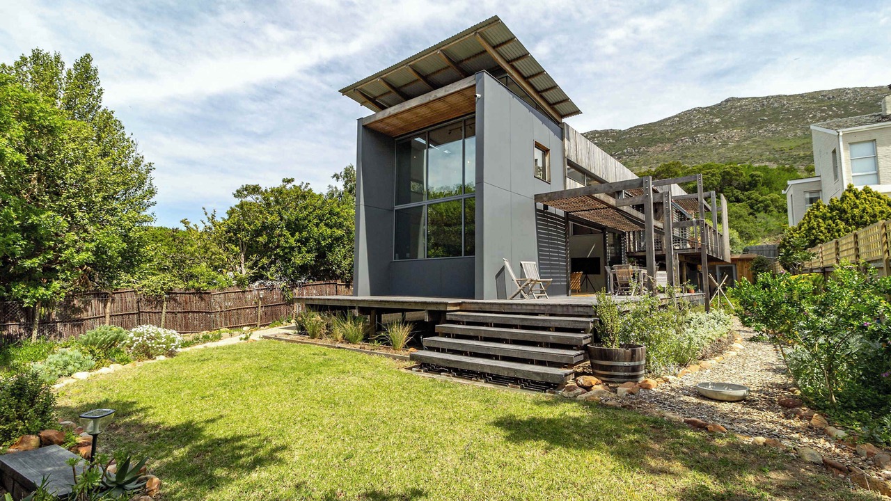 Photo of Outdoor in Helgarda Estate