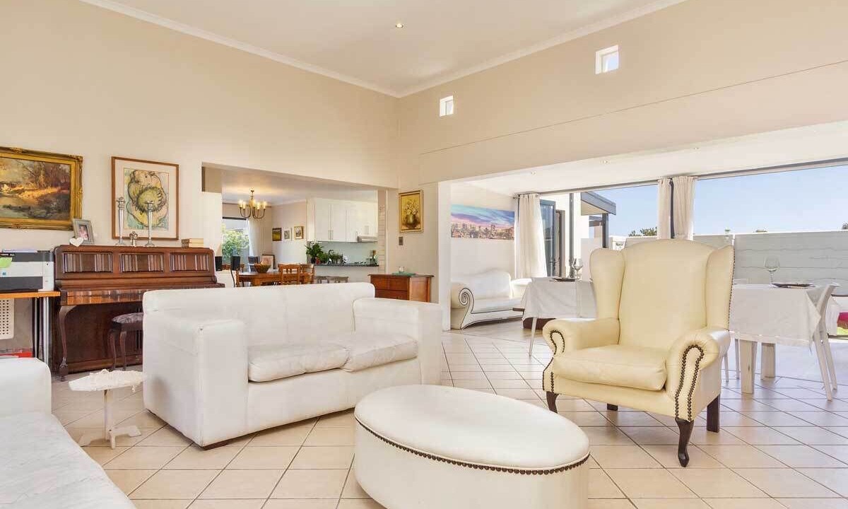 Photo of Livingroom in Melkbosstrand