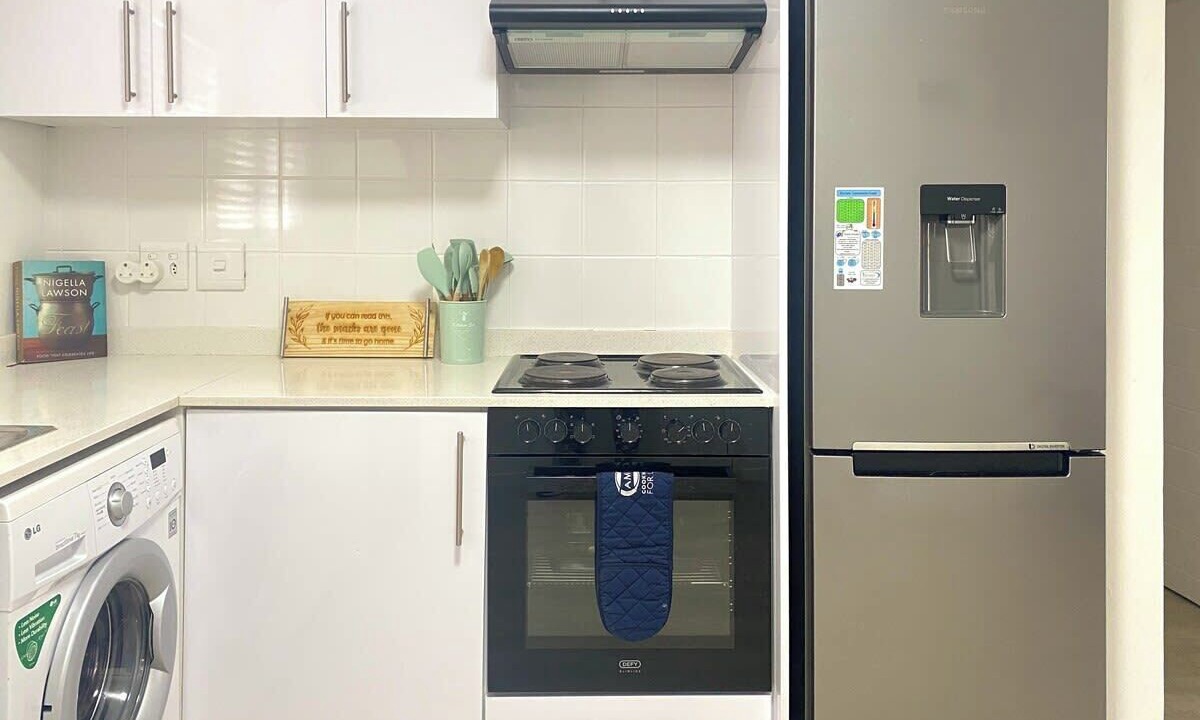 Photo of Kitchen in Redhill